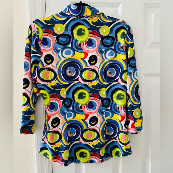 💙Essentials by Milano multicolor 3/4 sleeve top - Picture 7 of 8